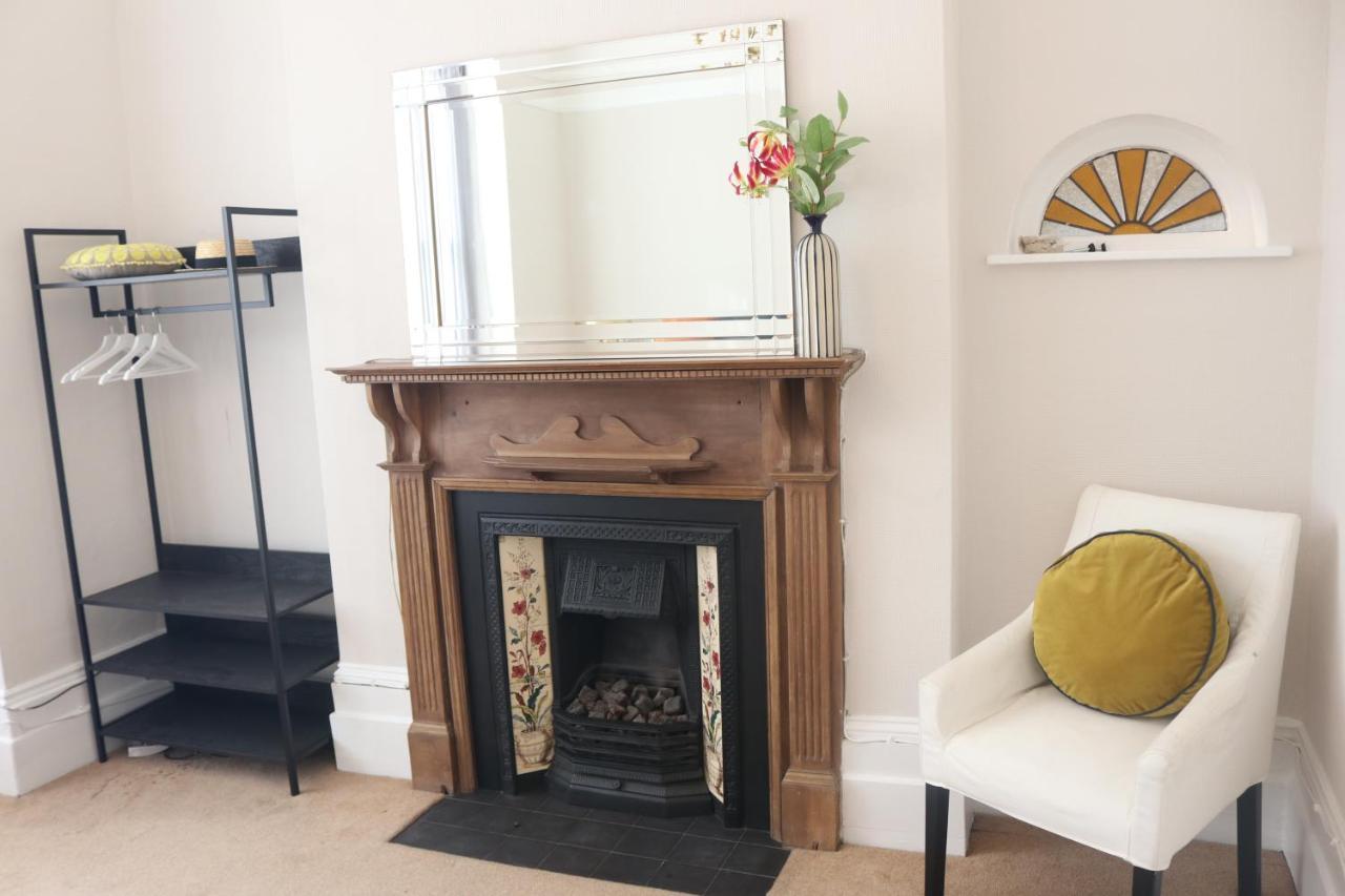 Inviting You To Your Home From Home 10 Minutes From Stratford Westfield Londra Esterno foto