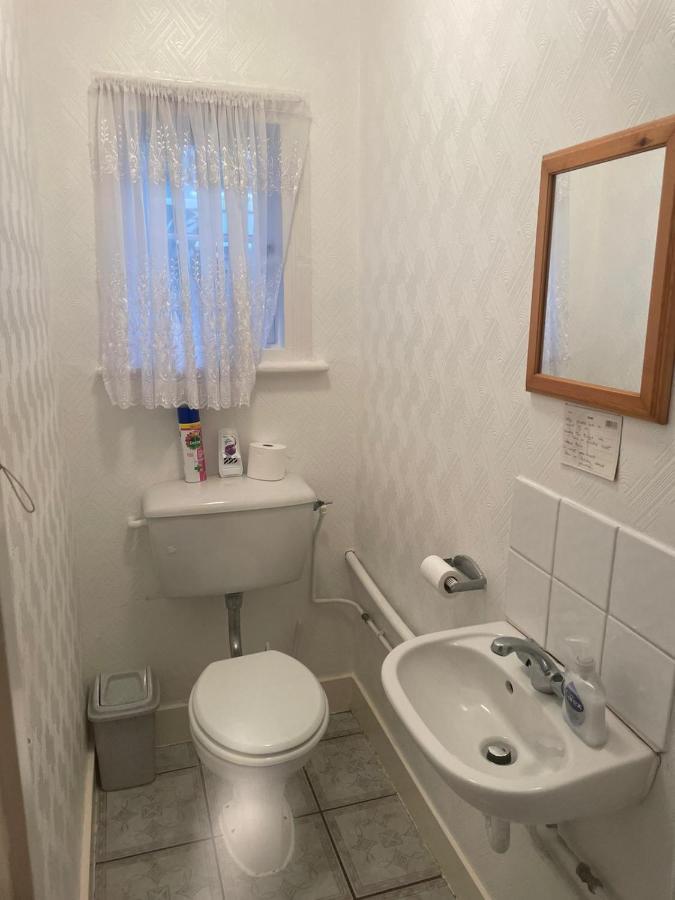 Inviting You To Your Home From Home 10 Minutes From Stratford Westfield Londra Esterno foto