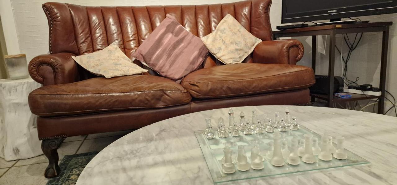 Inviting You To Your Home From Home 10 Minutes From Stratford Westfield Londra Esterno foto